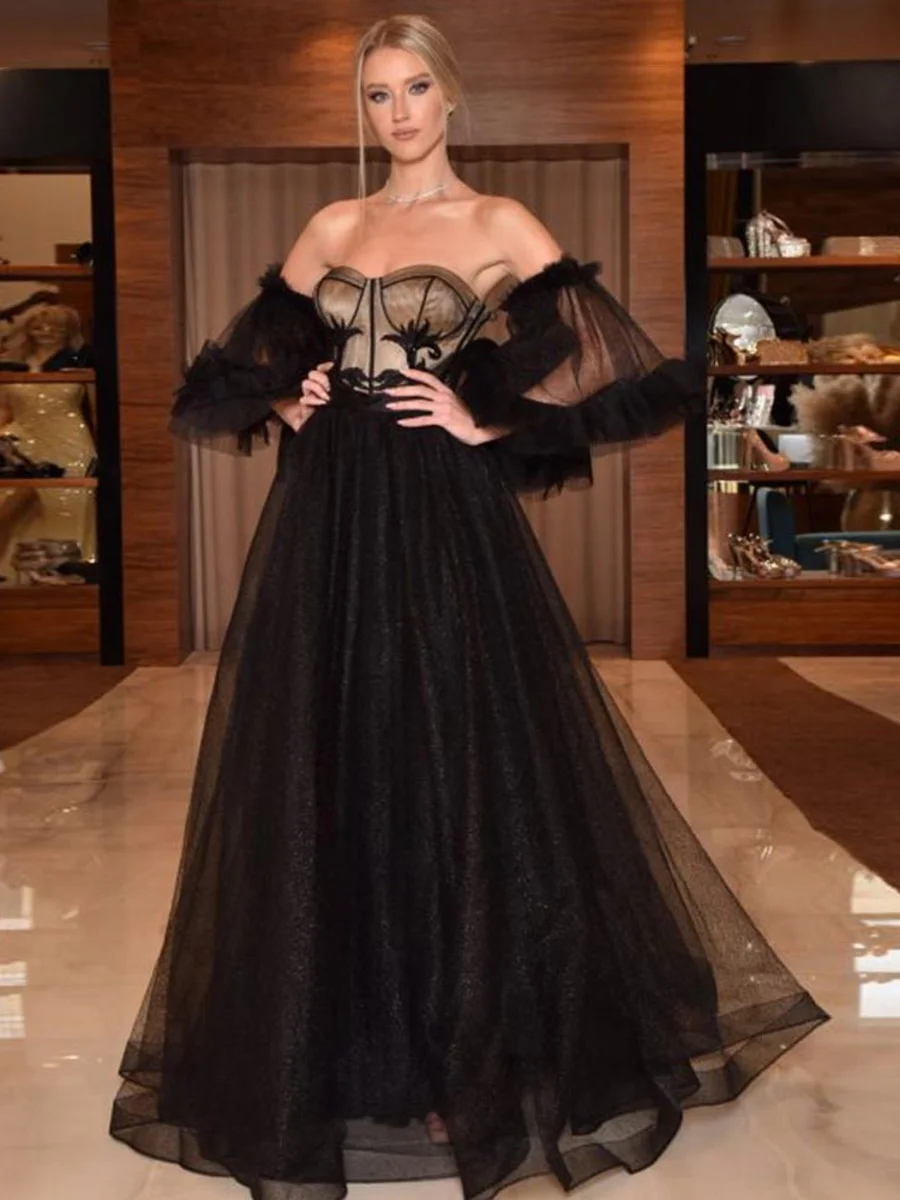 Рисунок 4 - Платье для выпускного вечера с