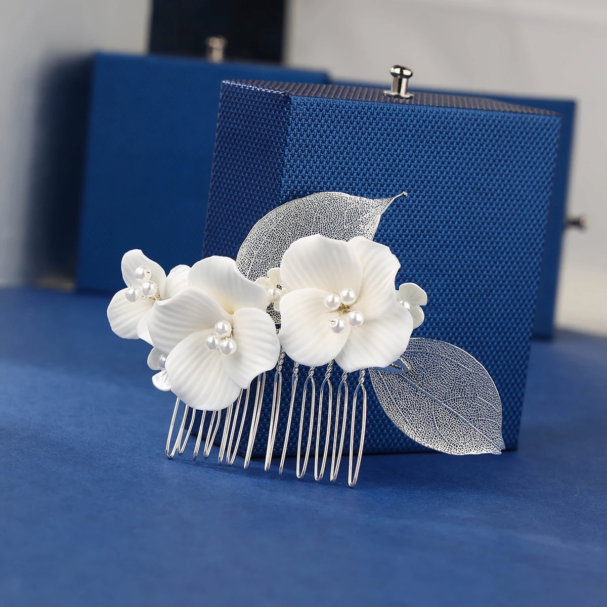 Porcelain Flower Bridal Hair Ornaments Silver Leaf Bridal Tiara Pearl Hair Ornaments For Ladies and Girls