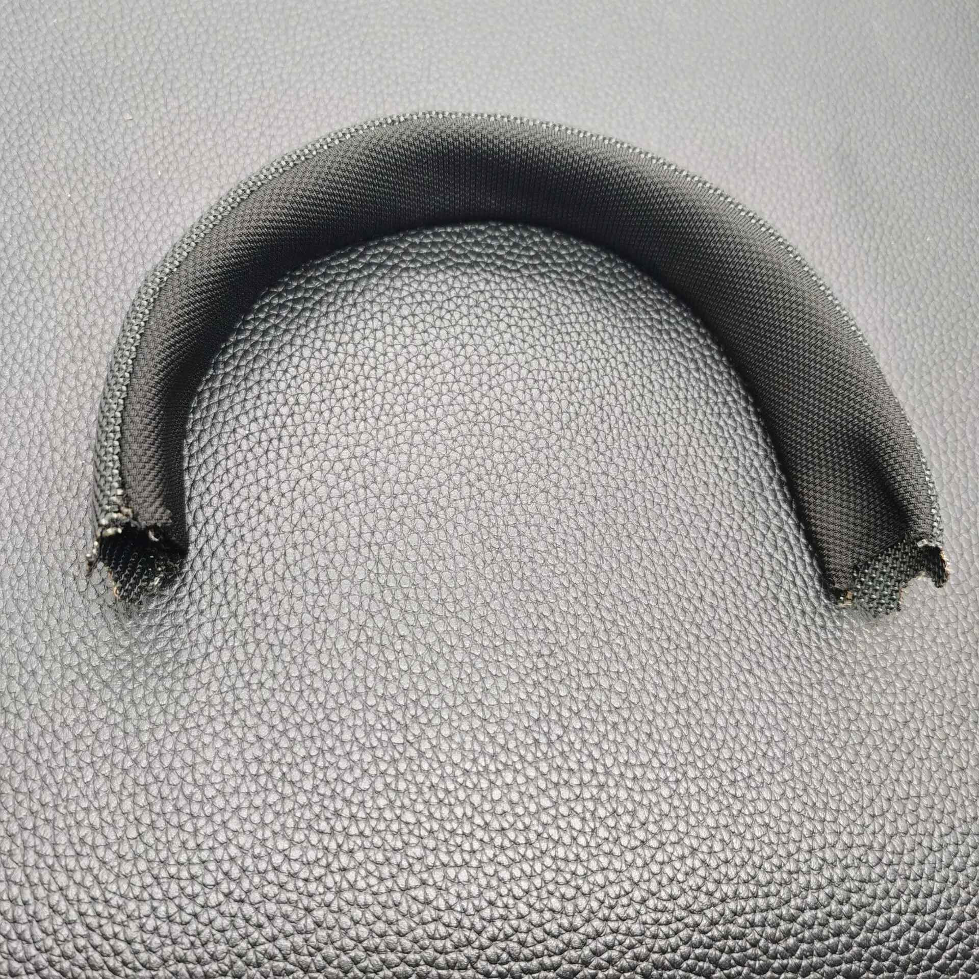 Live 650 BTNC Headband Bracket Part & Earpads & Case for JBL Live 650BTNC Headphone Replacement Head Band Repair Parts Slider