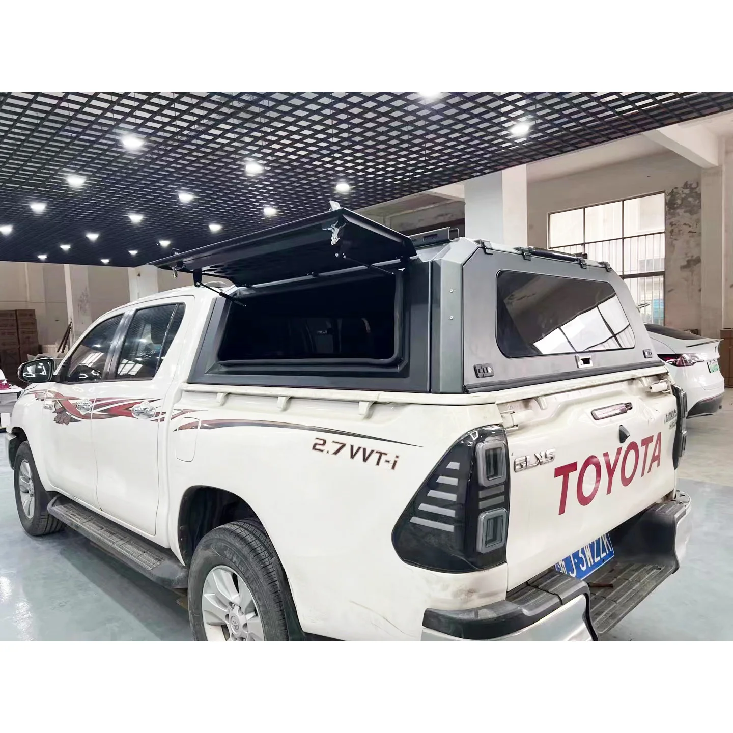 

Tailored sizes anti rusted waterproof aluminum canopy for TOYOTA HILUX tonneau cover modify upgrade hard top camper shell