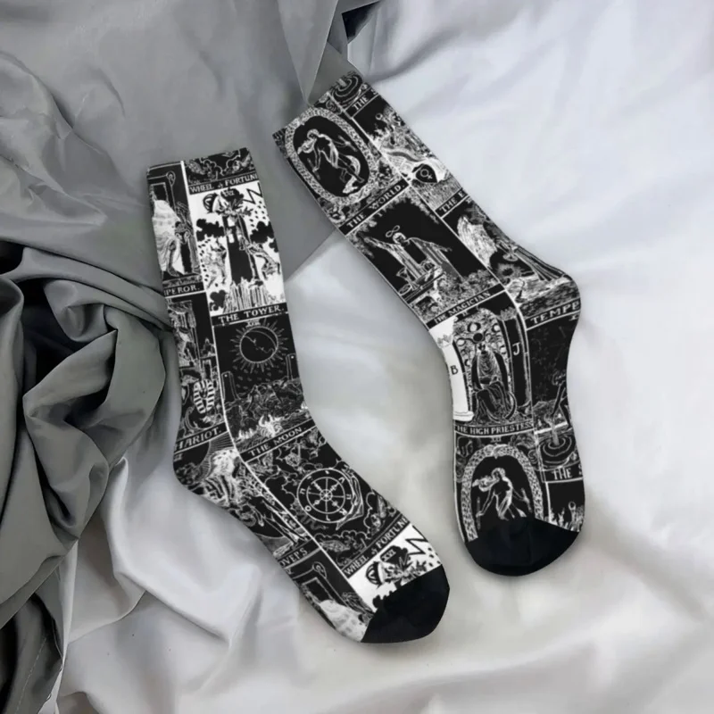 

Hip-hop The Major Arcana Of Tarot Patchwork Soccer Socks Polyester Crew Socks for Women Men Non-slip