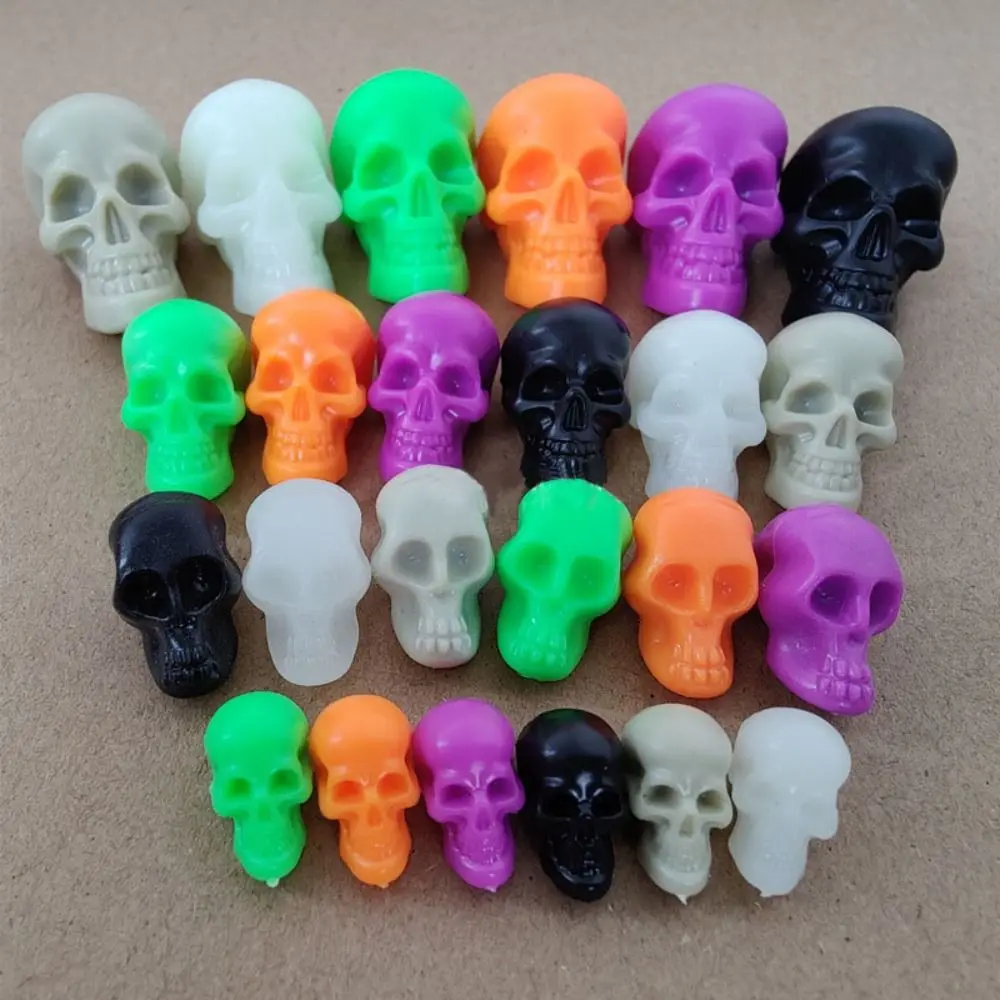 

50/100PCS Mixed Color Halloween Mini Skull Home Decoration 1.6cm/2.1cm/2.6cm/3.6cm Luminous Skeleton Head Accessories