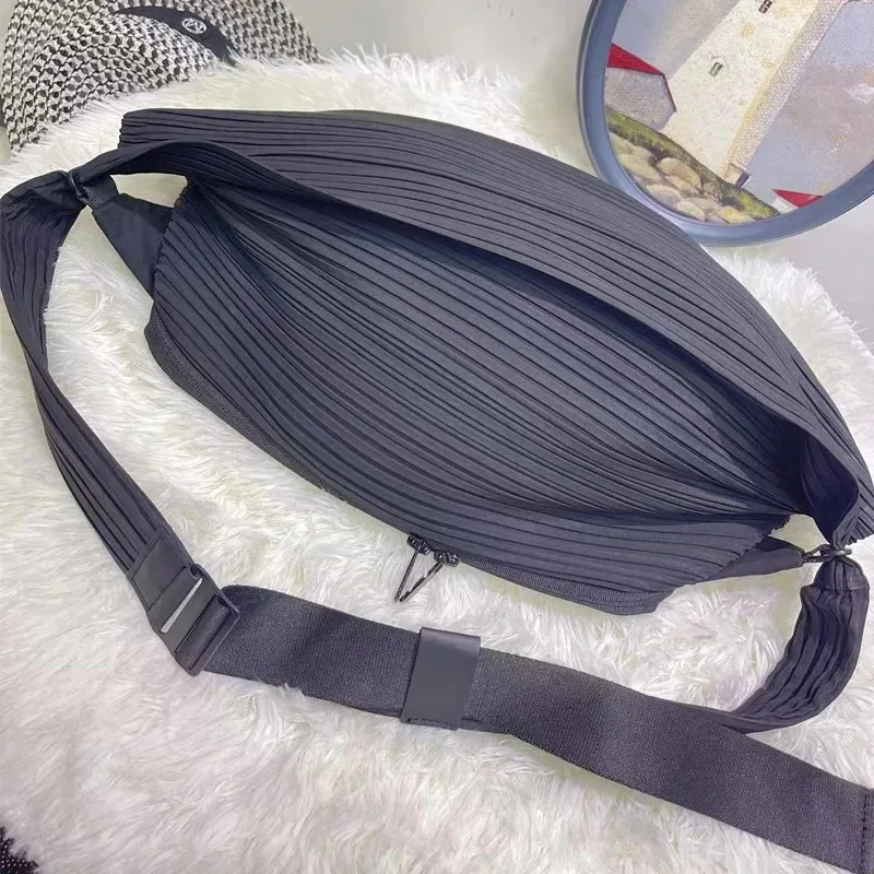 Miyake Fashion Folding Women's Crossbody Bag Solid Color Multi Functional Leisure Outdoor Vacation Bag Simple Backpack 3