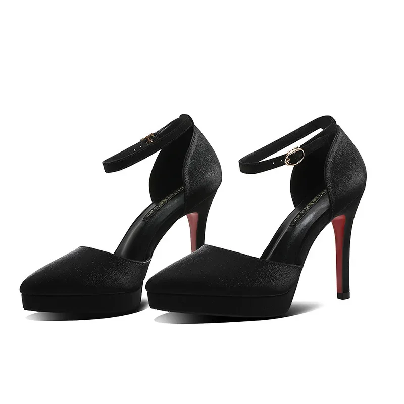 size 2 heels