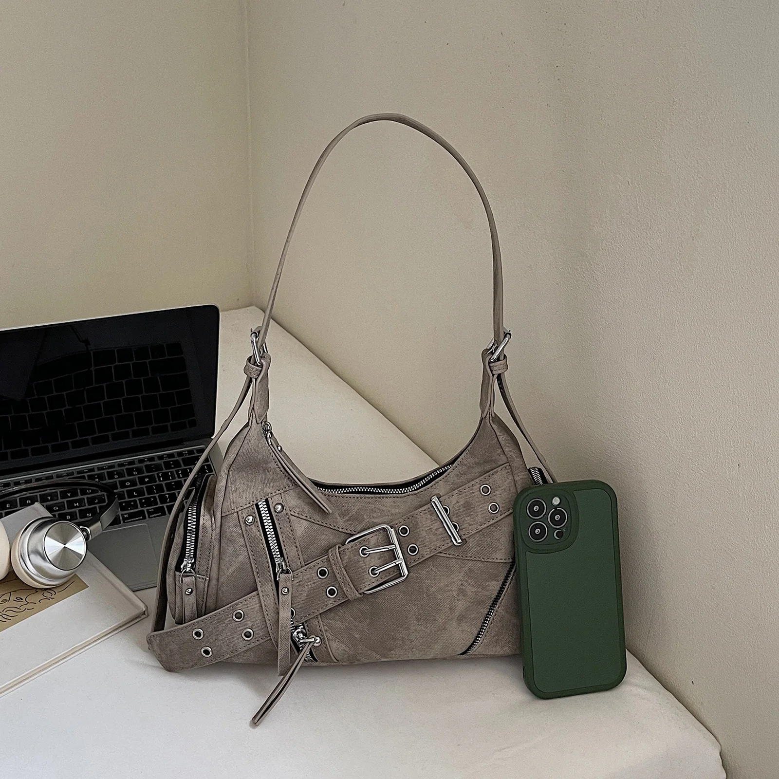 Women Y2K PU Rivet Handbag W/Belt Buckle Underarm Bag Motorcycle Bag for Travel Shopping Daily Use