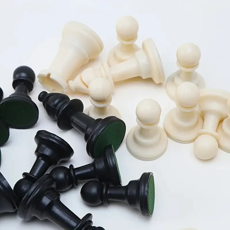 32 Set of Portable Chess Pieces Accessories Full Set Of Chess Resin Material Bottom Total Board Game Toys chess pieces and board