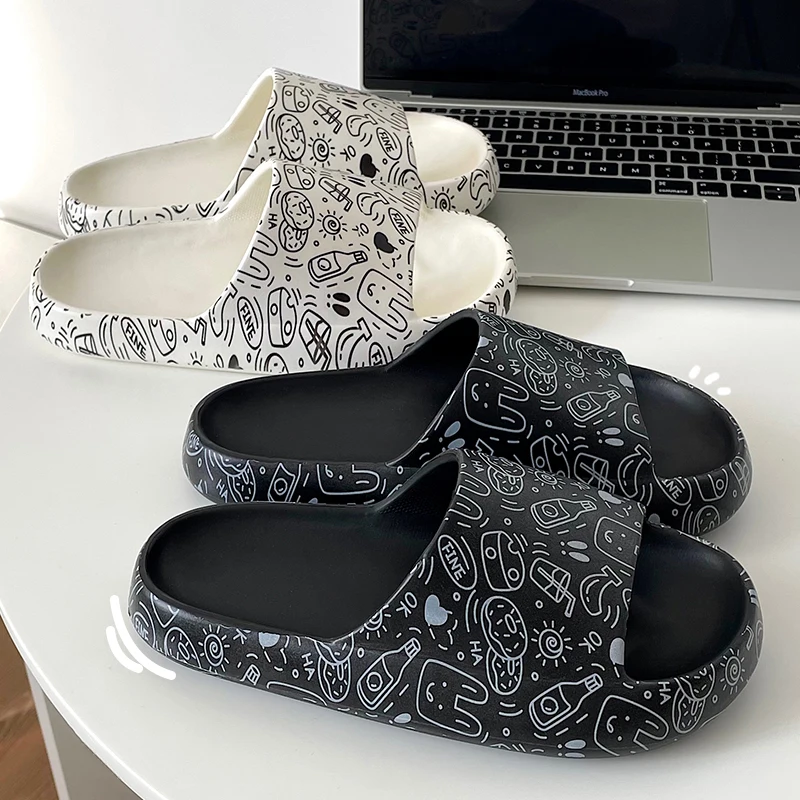 Fashion Men Slippers Summer Beach Sandals Printing Home Bathroom Anti Slip Shoes Suitable Indoor and Outdoor