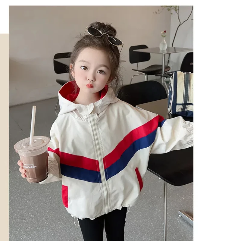 Girls Coat Hardshell Jacket 2024 New Girls Baby Spring Jacket Western Style Top Children Spring and Autumn Interchange Jacket