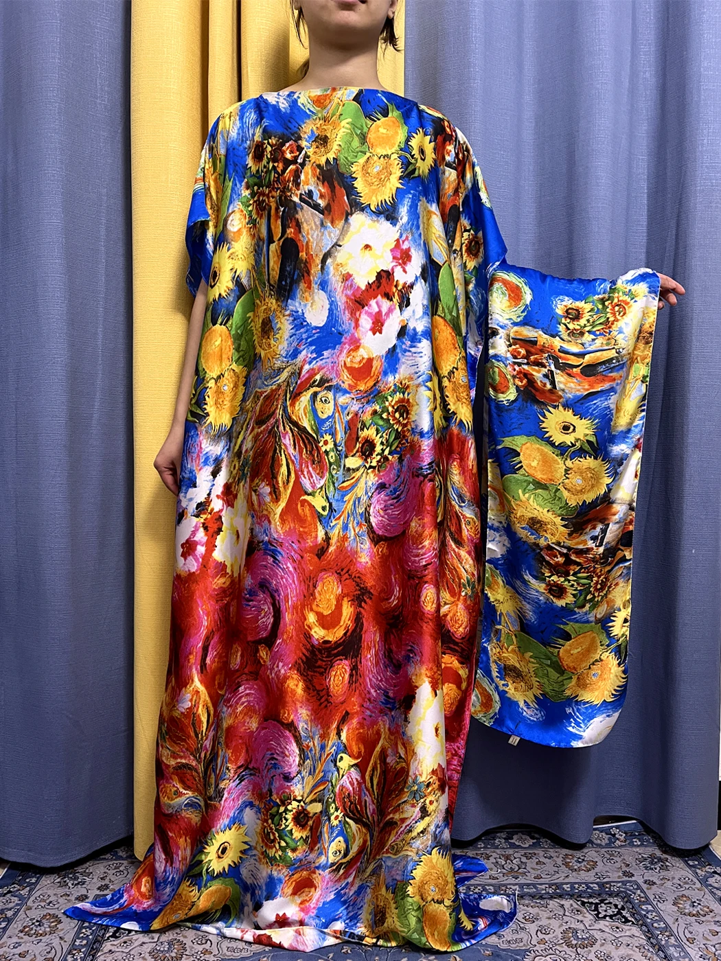 

Abayas For Women 2023 New Summer Printed oil Painting Pattern Soft Silk Fabrics Loose Femme Robe African Dresses With Turban
