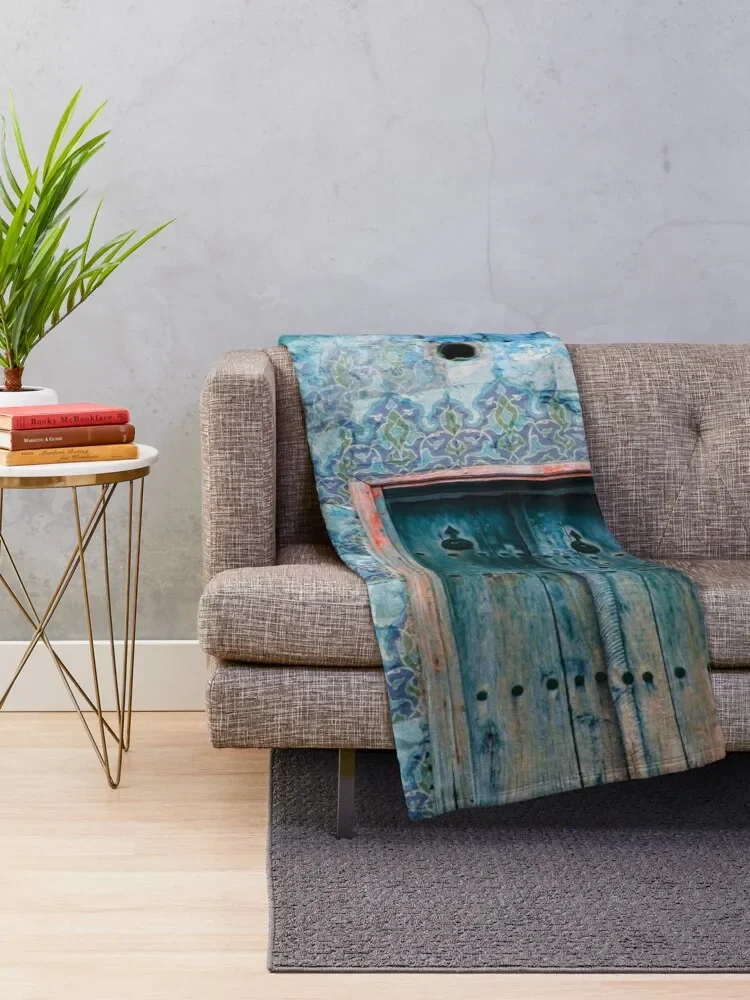 ��Ƽ�� �ƶ��� ���� ��¦ ������ ���, ���� �̺�, ���Ÿ� ���� ħ�� ���