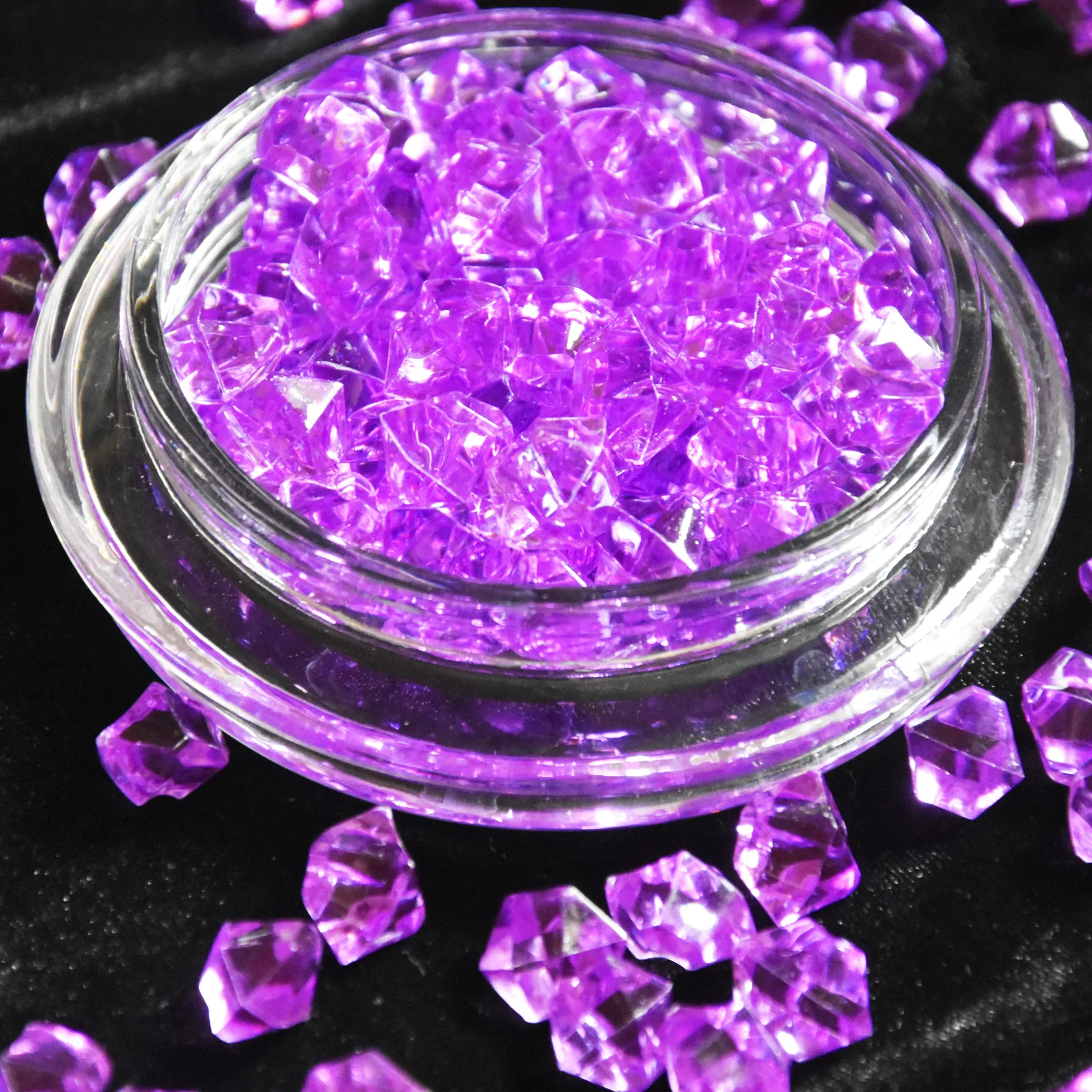 Decorative Stones Acrylic Stone Luminous Gemstone Toys for Garden Decoration Vase Filling Fish Tank DIY Decoration Children's Gemstone Toys