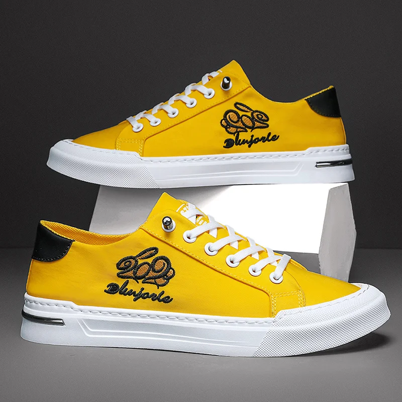 

Summer Fashion Yellow Embroidery Canvas Sneakers Men Breathable Low Flat Shoes Men Espadrille Vulcanized Casual Men's Sneakers