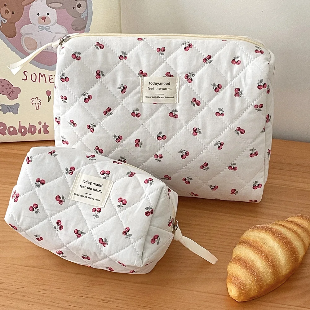 Fashion Cherry Tote Women Makeup Bag Portable Cute Ladies Cosmetic Toiletry Storage Pouch Handbag Cotton Quilted Zipper Bag 2