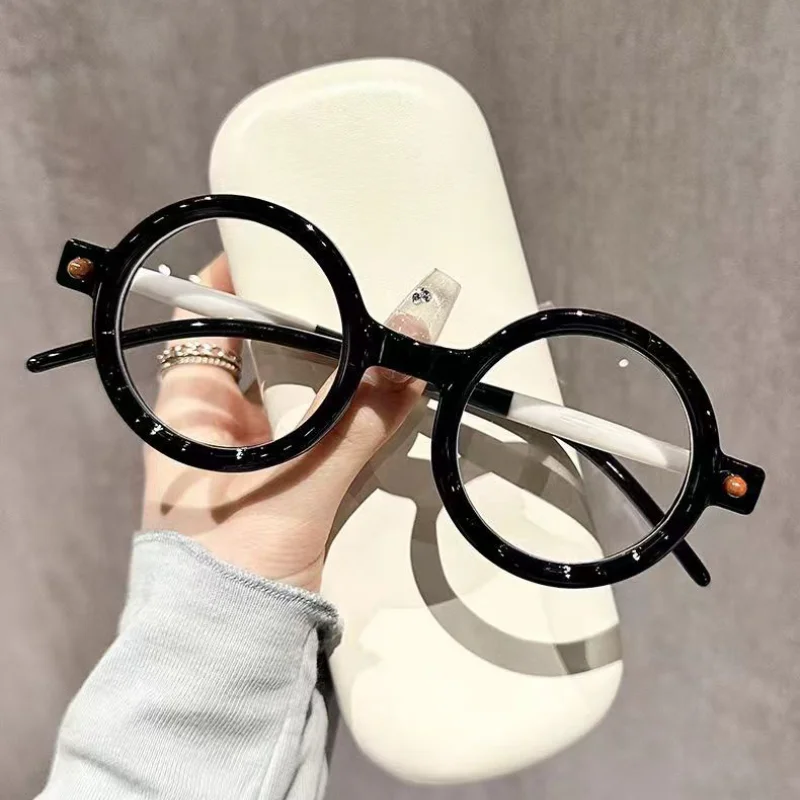 Stylish Round Black & White Vintage Anti-Blue Light Reading Glasses