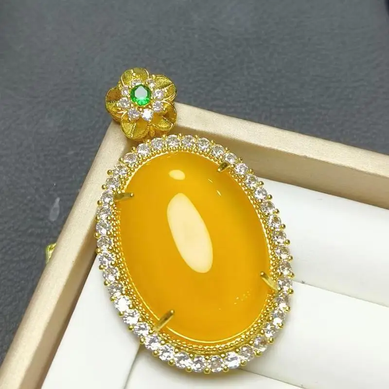 

Natural Yellow Jade Oval Pendant Inlaid Emerald Zircon Luxury Jadeite Necklace Women Healing Gemstone Fine Jewelry Ladies Gifts