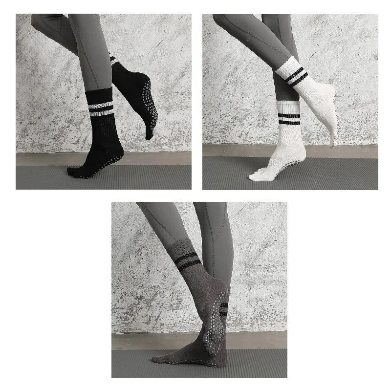 Calcetines de Yoga para mujer, medias antideslizantes de cinco dedos para  Pilates, Fitness, rayas blancas y negras, 3 pares por lote - AliExpress