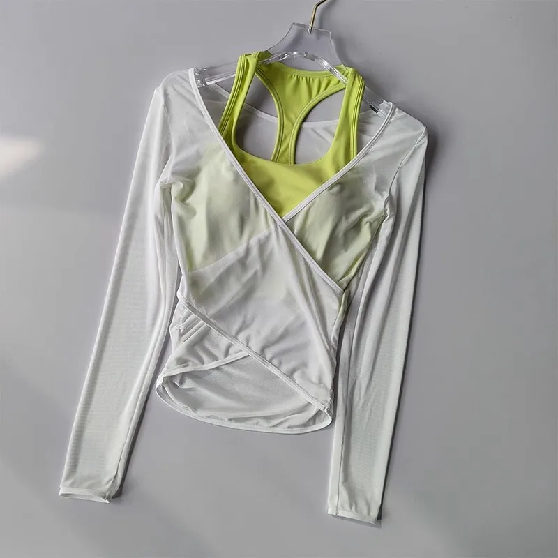 Yoga Suit Sports Bra Two Pieces for Women sports bra,yoga suit,yoga top,yoga shirt,sports shirt,sports t shirt