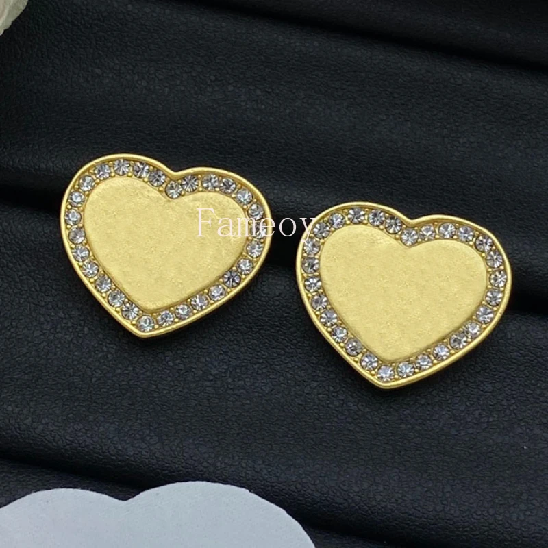 2024 New Fashion Retro Style Geometric Women's Earrings