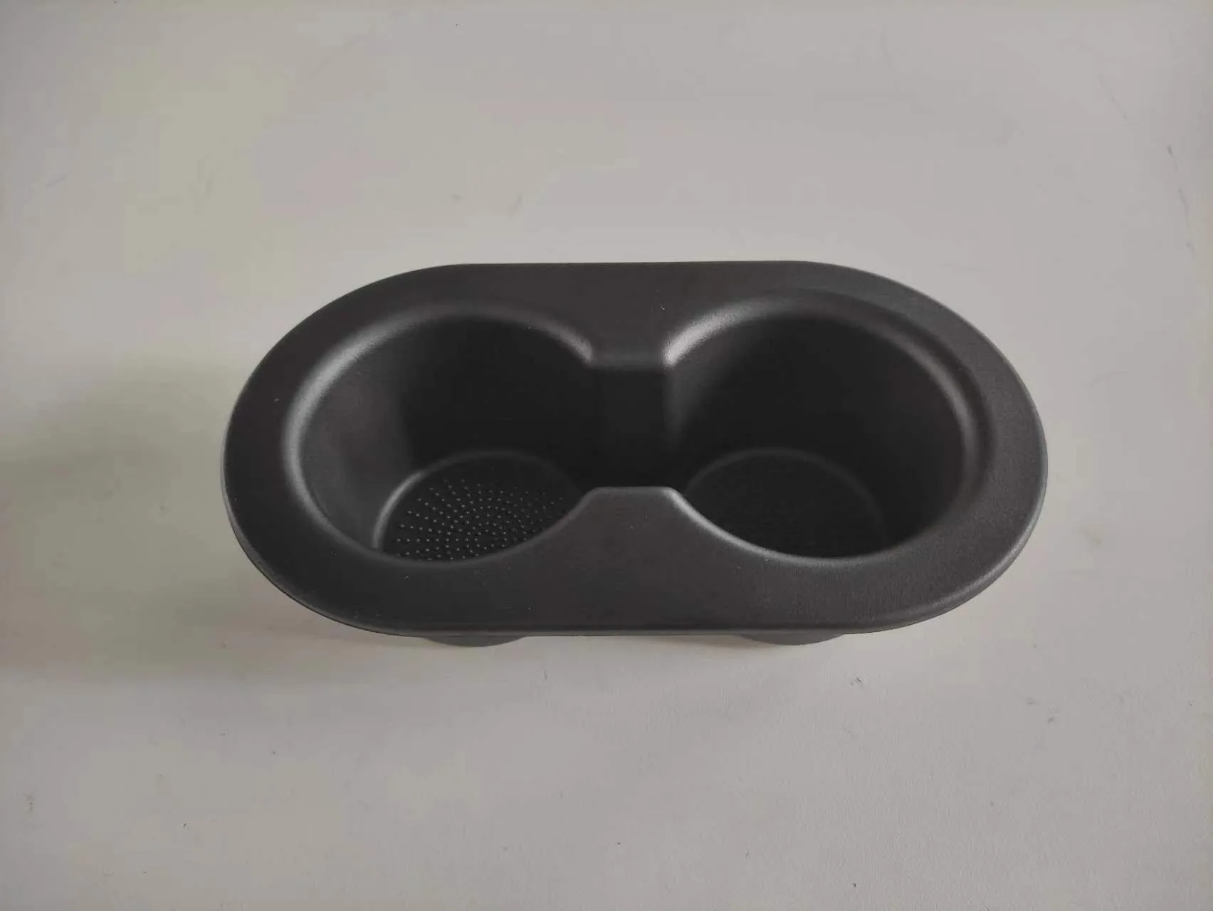 

1 шт. 5HD65DX9AC Премиум держатель стакана для задних сидений для Dodge для Ram 0316 1500 2500 3500 5HD65DX9AC