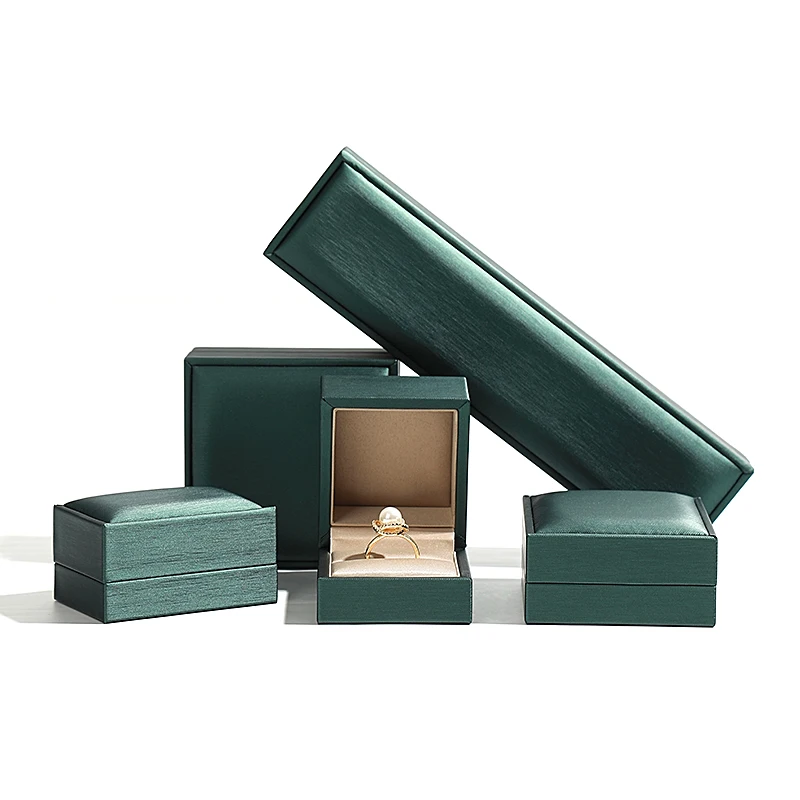 Elegant Dark Green Leather Jewelry Box – Premium Storage and Display Case for Rings, Earrings, Bracelets, and Necklaces