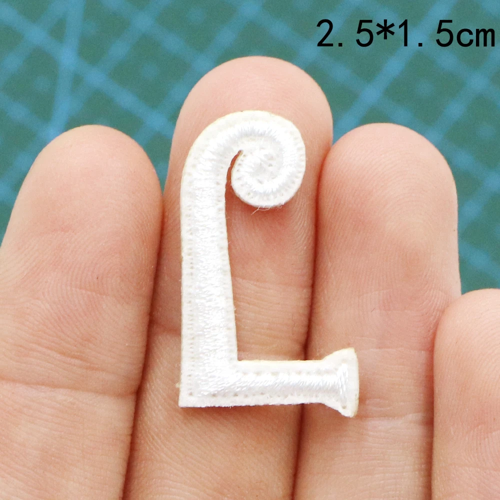 1PC Kleine Weiße Selbstklebende Gestickte Buchstaben Patch DIY Name Patches Eisen Auf Alphabet Applikationen Nähen Jacke Mäntel Abzeichen – Detail 13