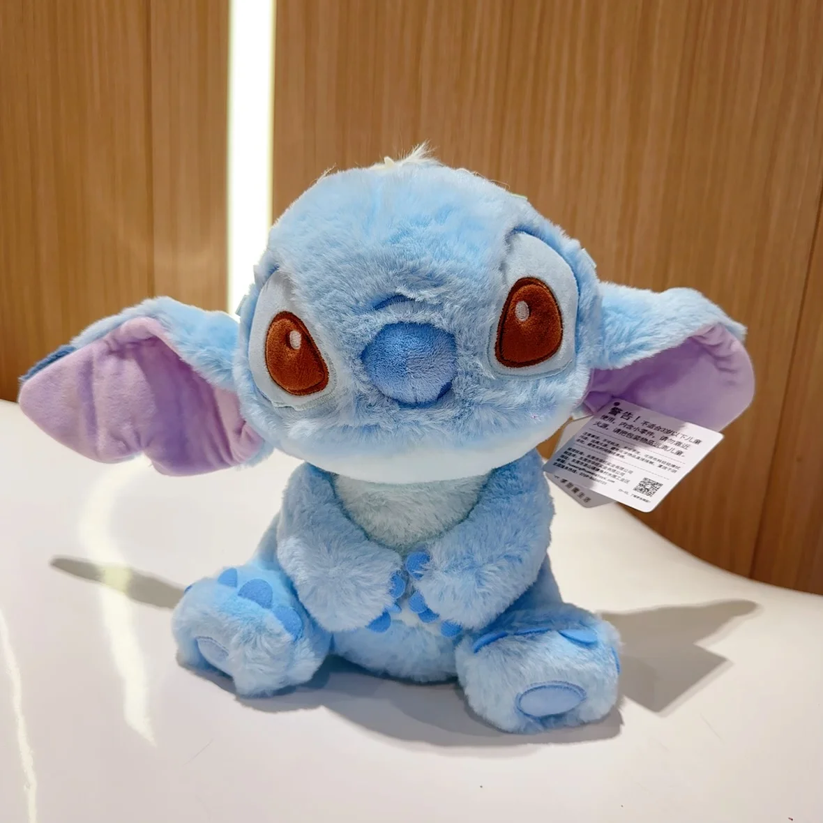 thumbnail image 1 of Nuevo estilo original Disney Combat Position Stitch 25cm Peluche Muñeco de peluche Lindo Lilo & Stitch Regalo de cumpleaños y Navidad para niños, 1 of 5