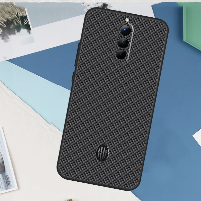 Sleek Carbon Fiber Phone Case - Premium Protective Cover
