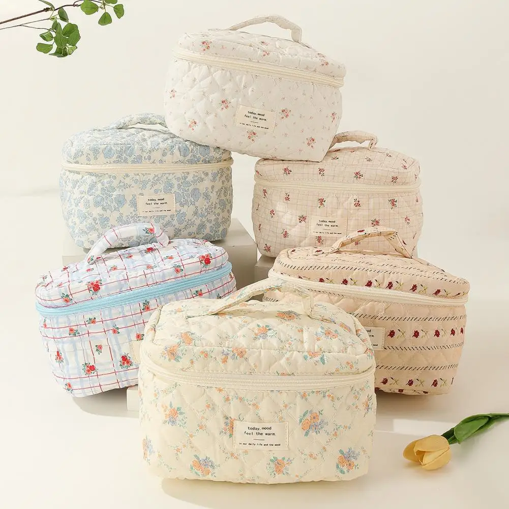 

Cotton Makeup Pouch Quilted Floral Cosmetic Bag with Capacity Zipper Closure for Travel Toiletry Organization Floral Print