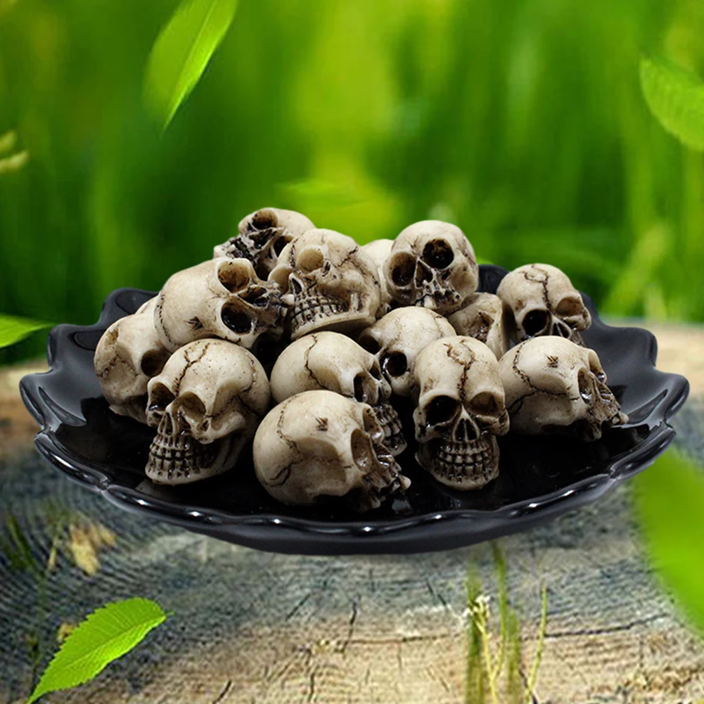 20Pcs Gothic Skull Sculptures Collectable Halloween Skeleton Statues Ornament Festival Theme Landscape Garden Potted Plant Decor