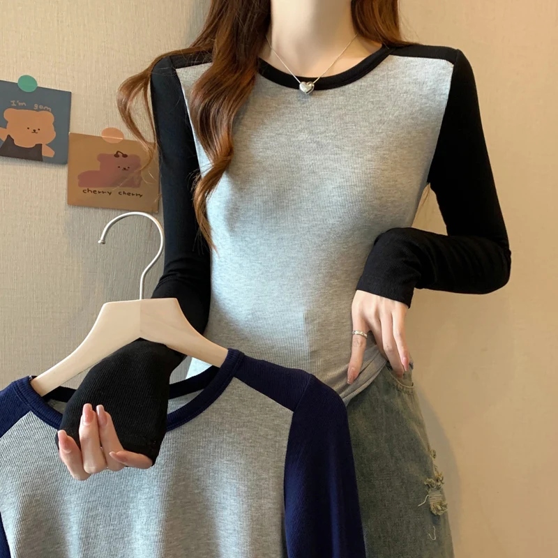 

TuangBiang Winter Women Cotton Patchwork T-Shirt Korean Tshirt Fit Short Paragraph 2023 Long Sleeve Autumn Slim Fit Black Tops