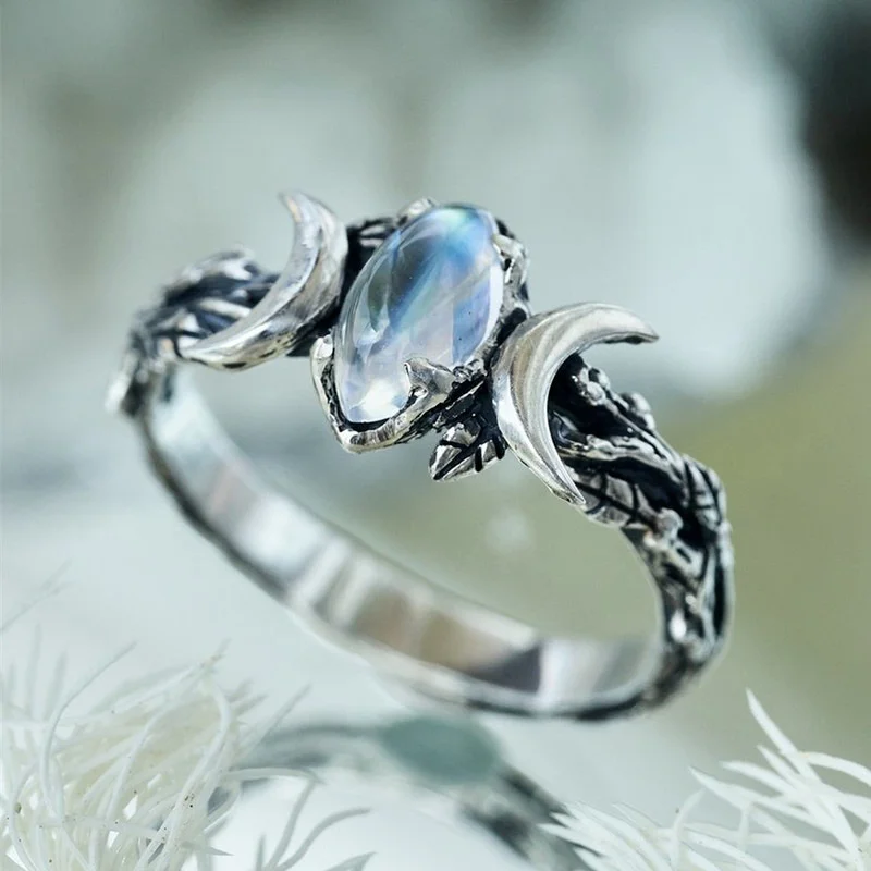 Finger Ring Woman Fashion Vintage Bohemian Triple Moon Phase Natural Moonstone Engagement Party Wedding Jewelry