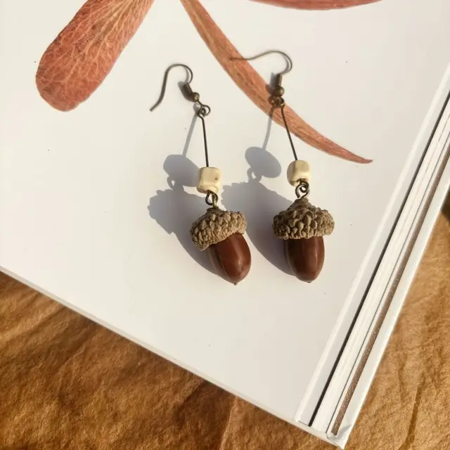 Gloria Unique Natural Plant Earrings 2
