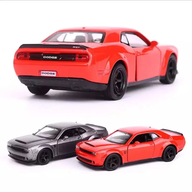 1/36 ダッジ チャレンジャー SRT ヘルキャット 車 RMZ CITY ダイ