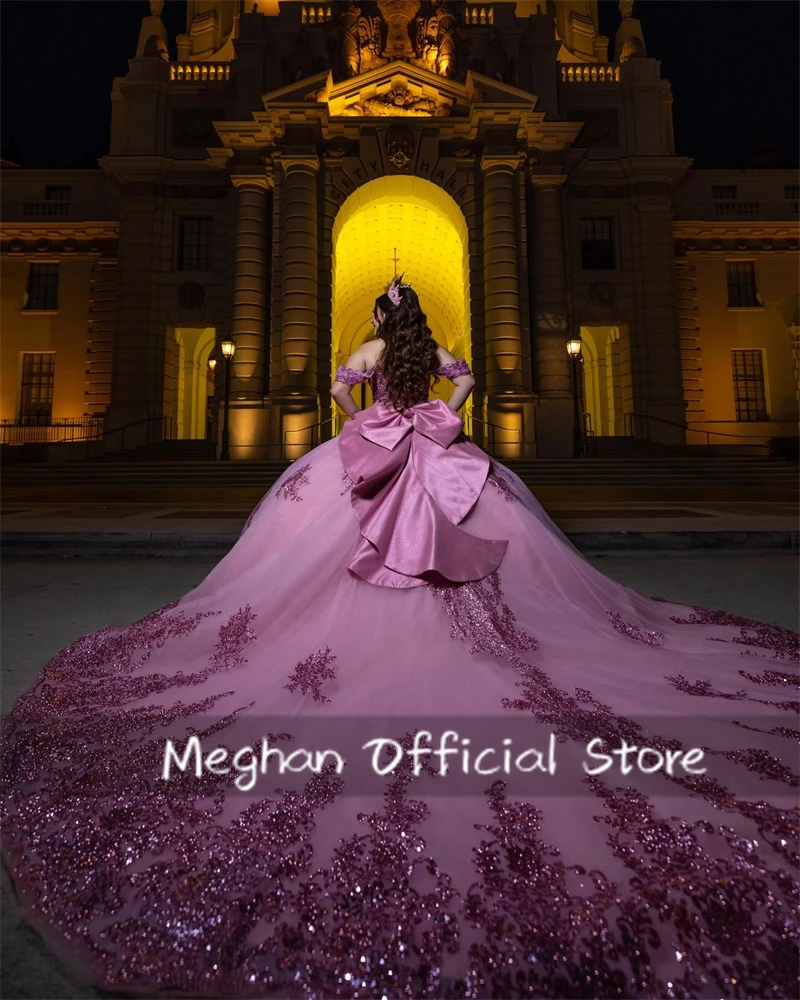 Pink Off Shoulder Bow Quinceanera Dress Ball Gown Bead Appliques Birthday Luxury Dress Sequin Graduation Gown Customized
