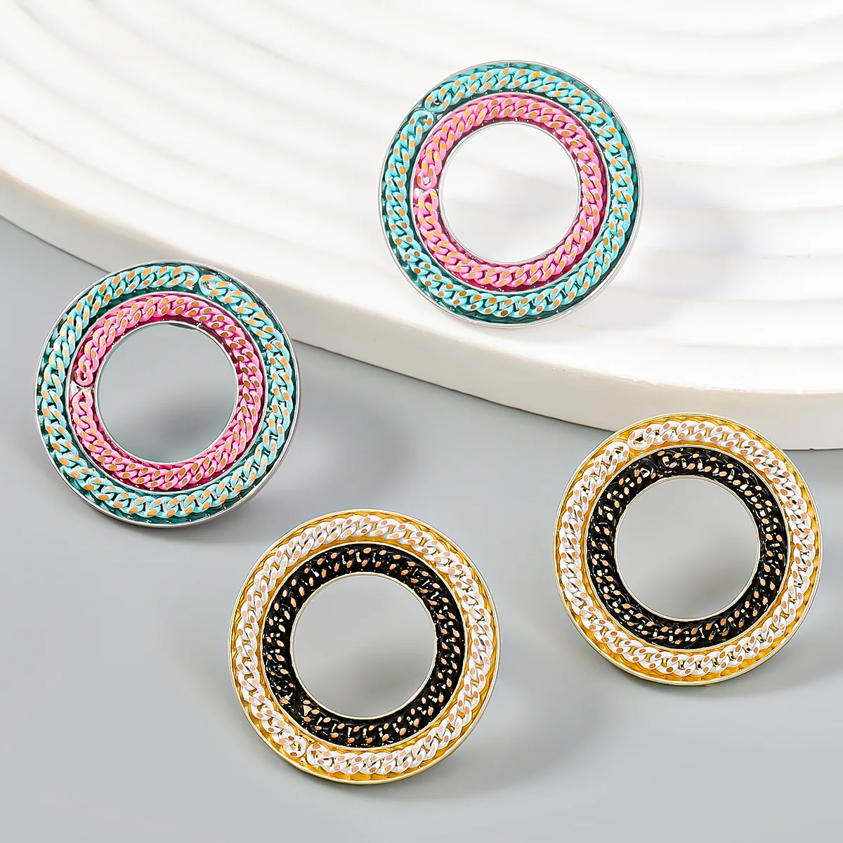 

Metal Matching Chain Geometric Earrings Women's Exaggerated Classic Dangle Earrings Banquet Jewelry Accessories Digadagu