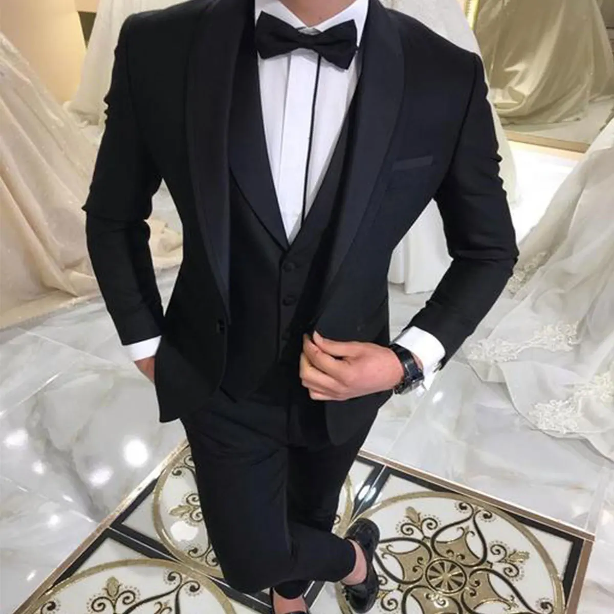 

Blue Slit Mens Suits 3 Piece Black Shawl Lapel Casual Tuxedos for Wedding Groomsmen Suits Men 2023 (Blazer+Vest+Pants)