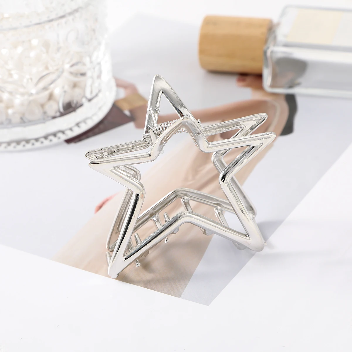 6.5cm Alloy Star Hair Claw Clamp Girls Punk Sliver Ponytail Hair Clip Korean Hair Accessories Headwear Fashion Hair Crab Clips