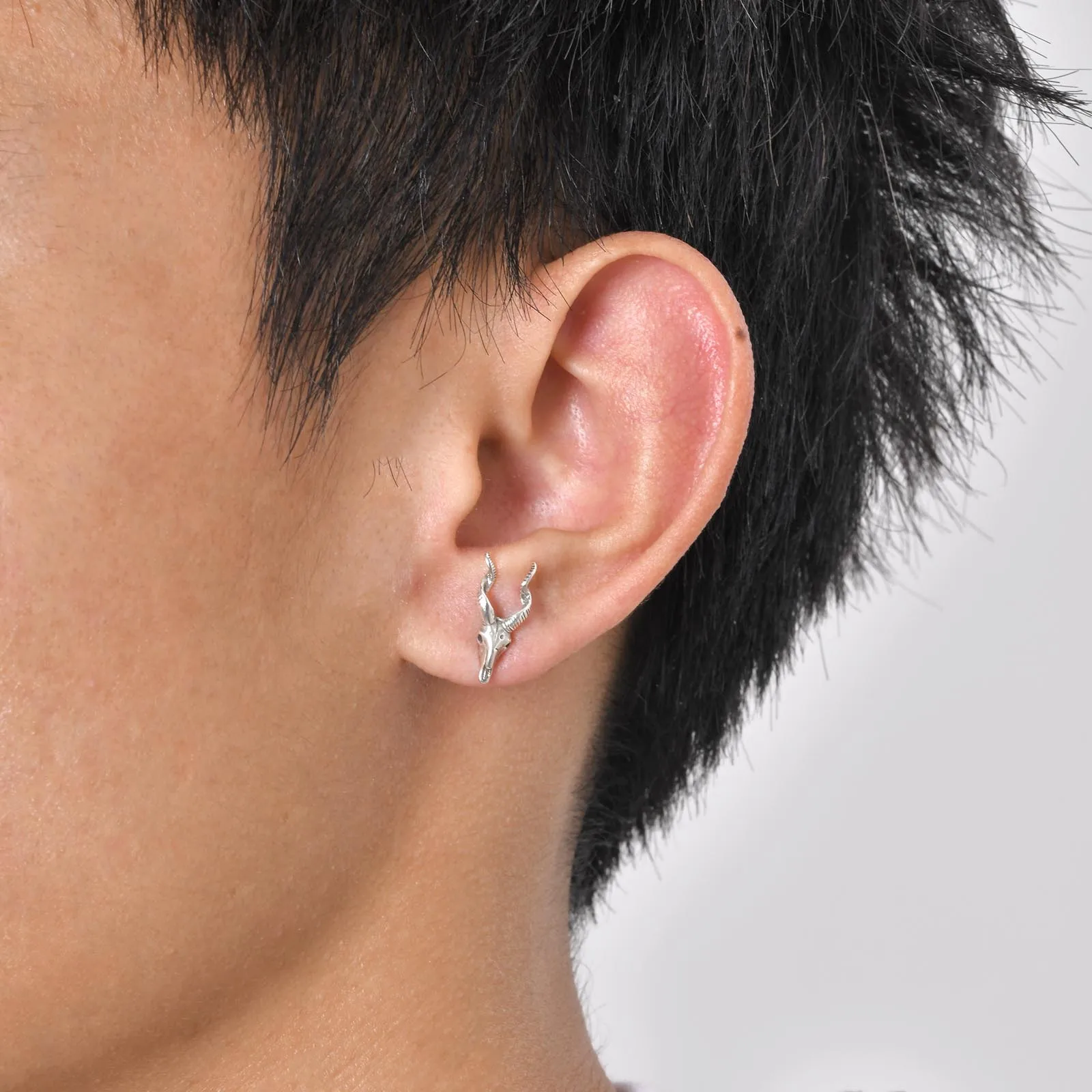 Mprainbow Punk Goat Earrings for Men Boy,Retro Metal Goat Head Skull Skeleton Stud Earrings, Cool Animal Earring Jewelry