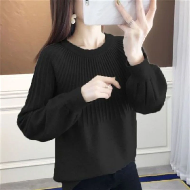 

New Autumn and Winter Fashion Korean Version Oversized Round Neck Top Loose and Versatile Western-style Knitted Women's Sweater