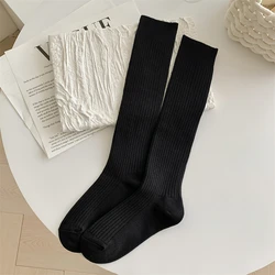 Vintage Style Women's Knee - High Socks - Soft and Warm Autumn Casuals - One Size (Black)