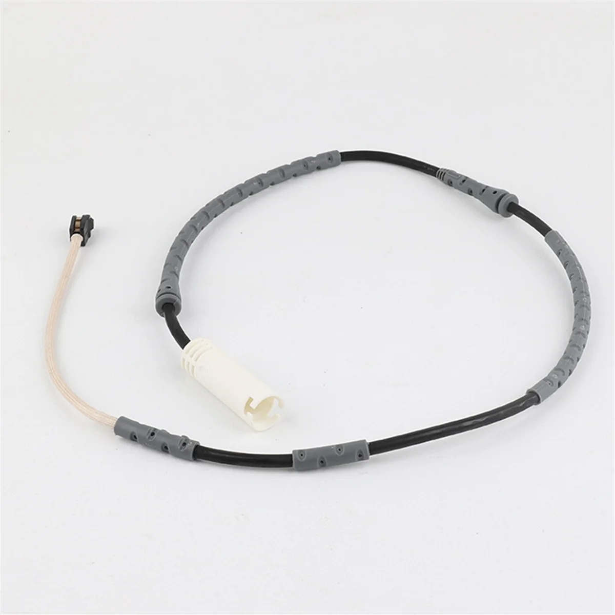 Car Front Axle Brake Sensor Brake Pad Wear Sensor 34356792561 Line for BMW 3 Series X1 E90 E91 E92 E84