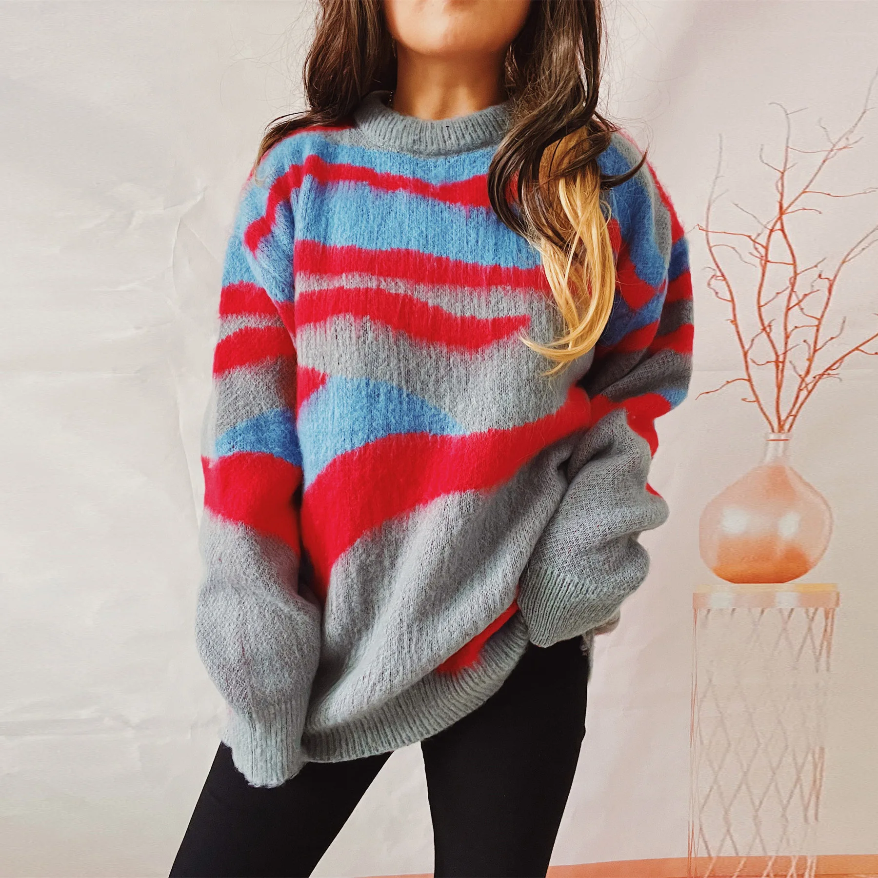 

2024 Autumn/Winter New Irregular Stripe Brushed Round Neck Long Sleeve Loose Knit Pullover Sweater