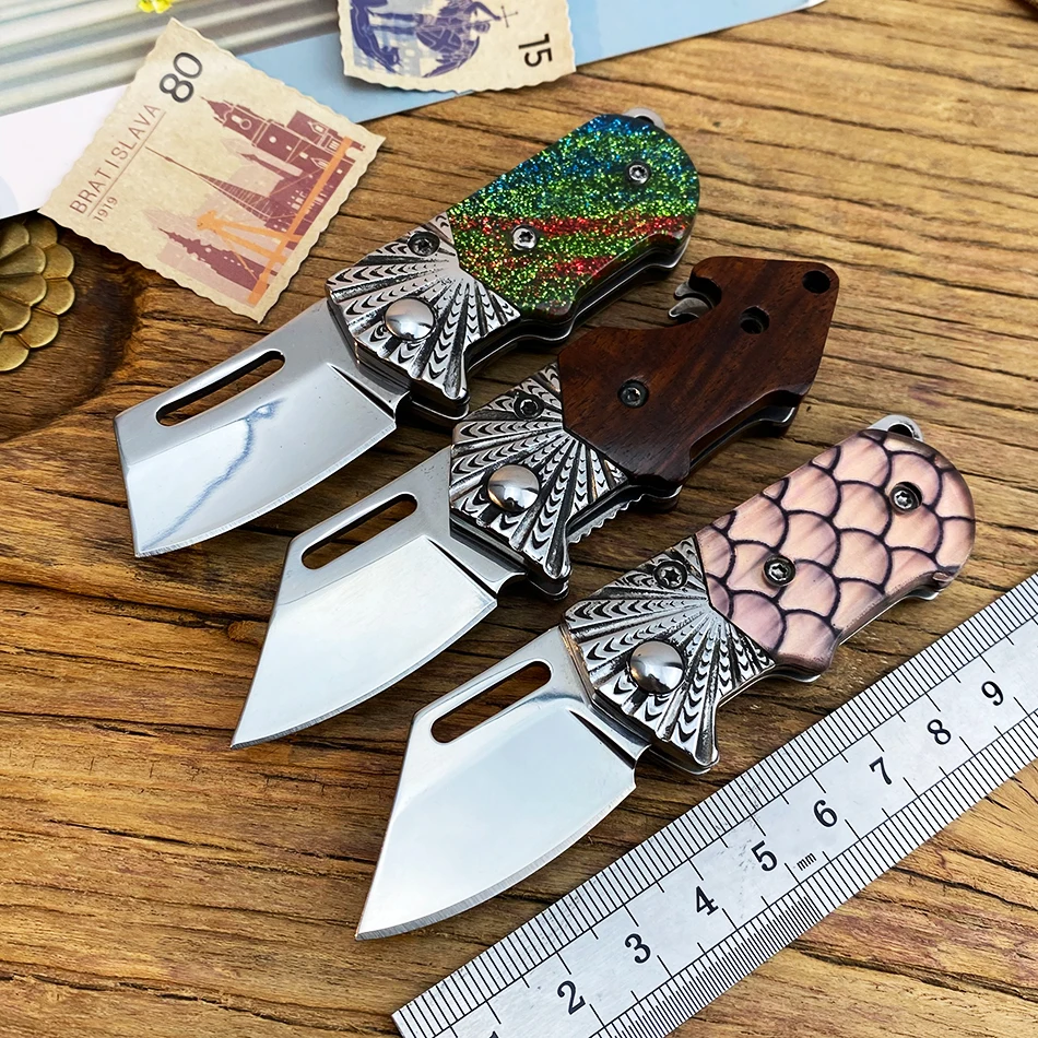 Pocket Utility Knife Folding Blade Knife Keychain Multipurpose Camping