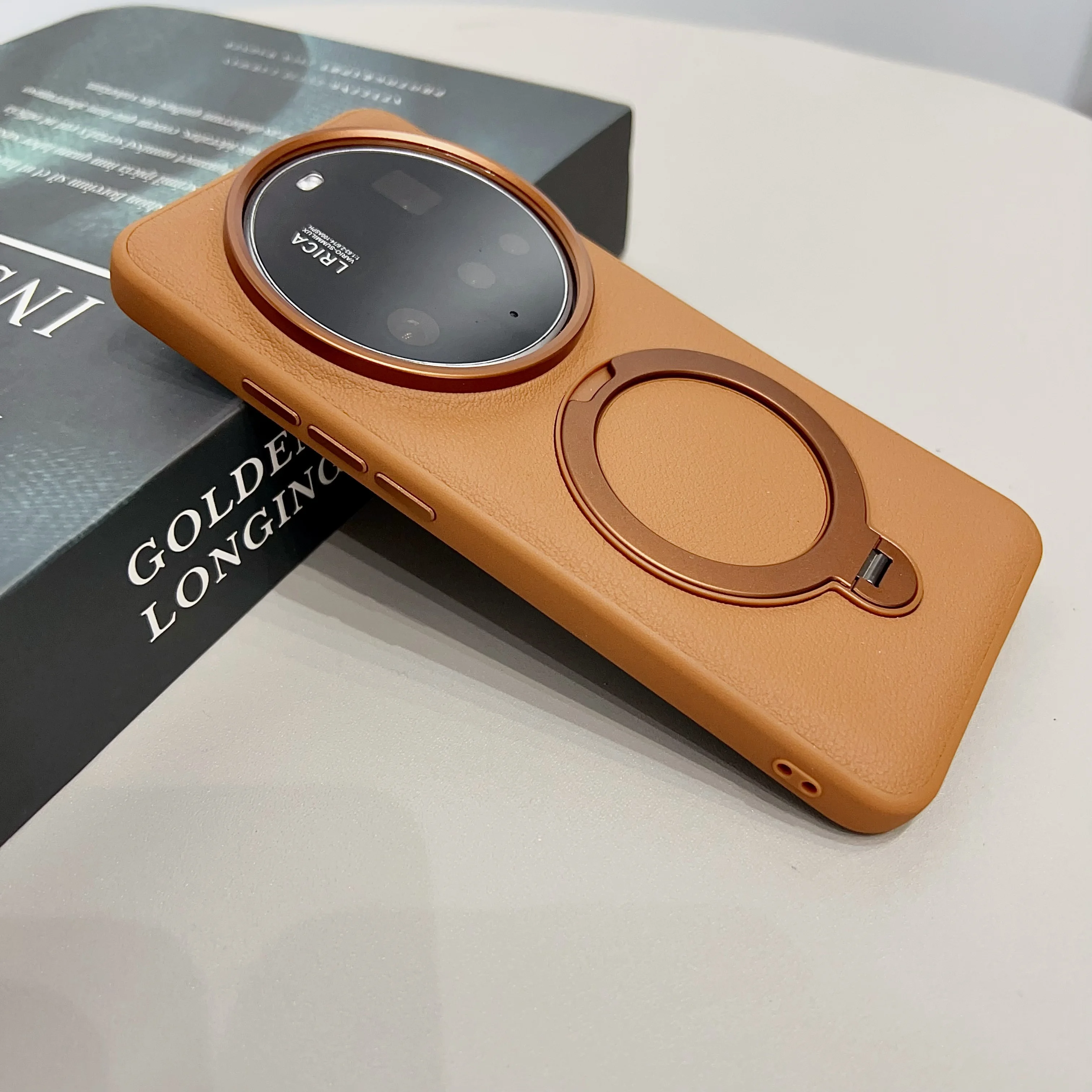 جراب هاتف Xiaomi 15 Ultra 14 مصنوع من الجلد البني...