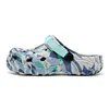 New Men's Clogs Slippers Sandal Men Garden Shoes Flat Camouflage Sandals Male Sneakers Outdoor Flip Flops Home Clogs 4