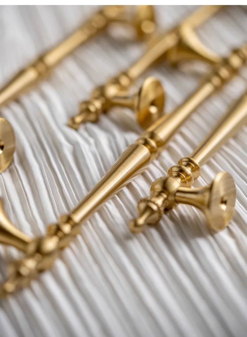 MaisonLuxe™ French Vintage Brass Handles S96d6cd0e76114427983cdd2dc4873907c