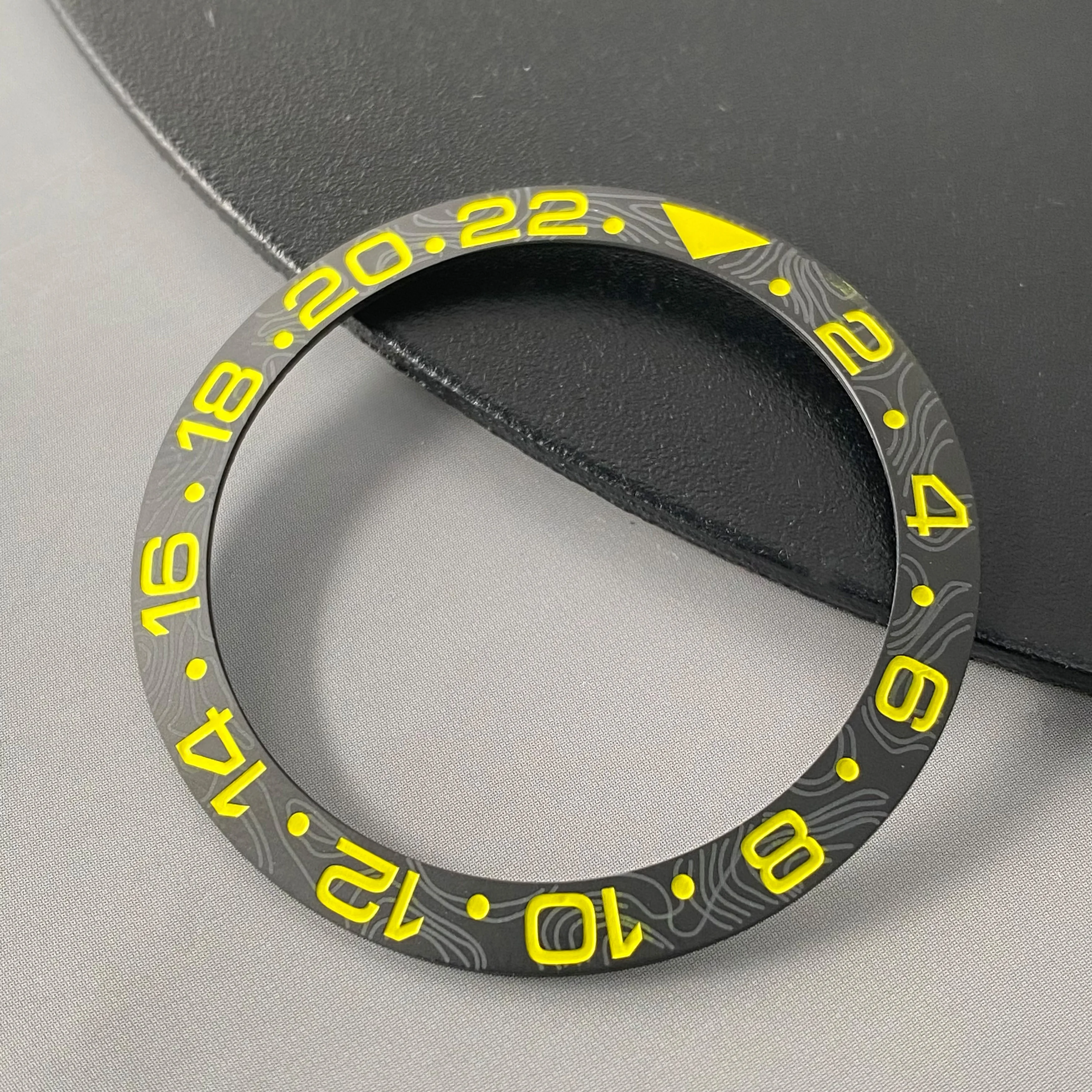 Premium 38mm Carbon Fiber Pattern Bezel for Watch Case Replacement