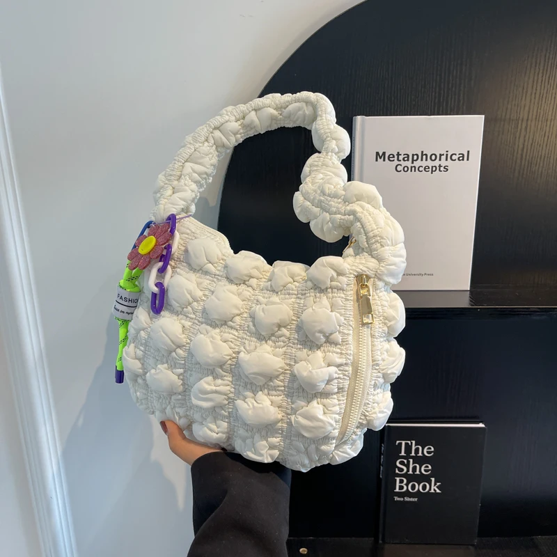 

Fashion Quilted Cloud Shoulder Bag Woman Designer Crinkled Canvas Handbags Women Korea Casual Soft Padded Tote Bag Female Purse
