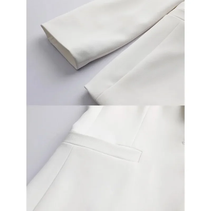 Рисунок 6 - Женский блейзер в полоску