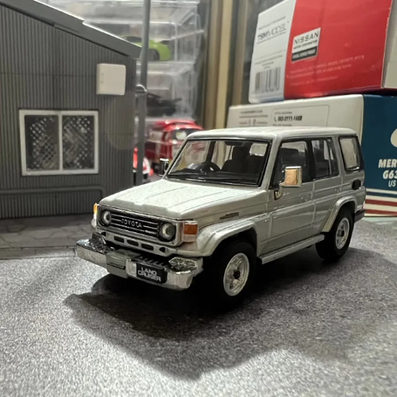自動車 108.modeler Hobby Japan 1:64 Scale Land Cruiser 70 ZX Alloy Simulation